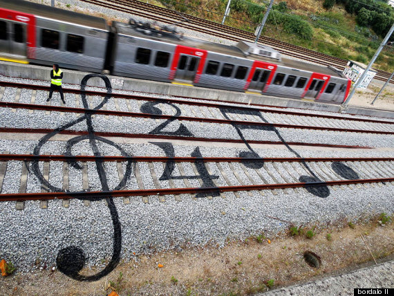 Bordalo makes Train Tracks sheet music